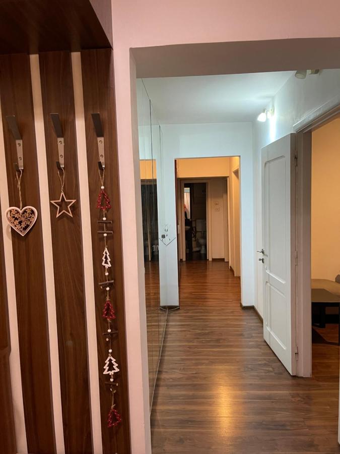 Majestic Luxury Apartment Close To Presidential Palace Bucharest Exterior photo